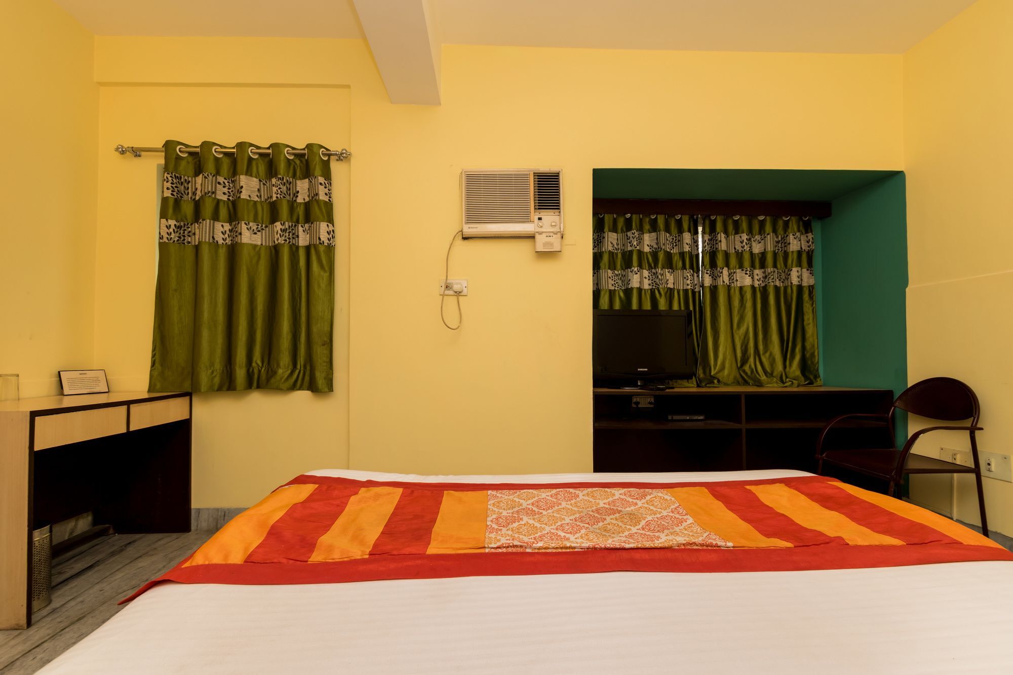 Super Hotel O Alipore Near Chetla Formerly Alipore Guest House Alipur  Exterior photo